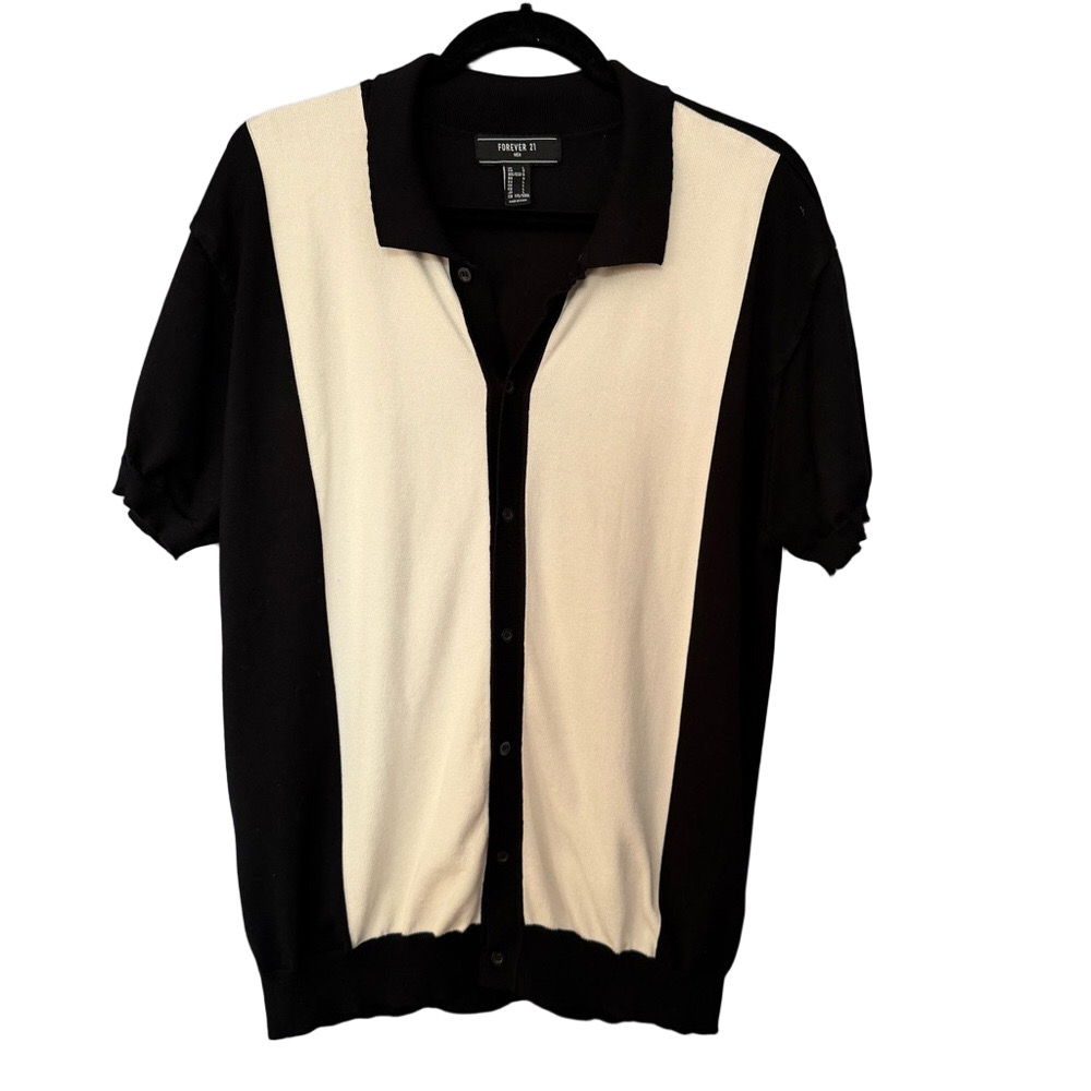 Forever 21 Men’s Black & White Color Block Retro Top — Size Large